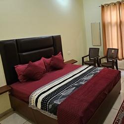 deluxe room image 1