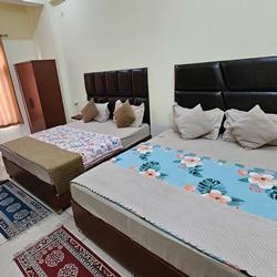 grand room image 1