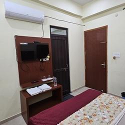 standard room image 3